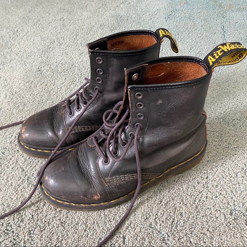 RARE COLOR Dr. Martens 1460 8-eye boots